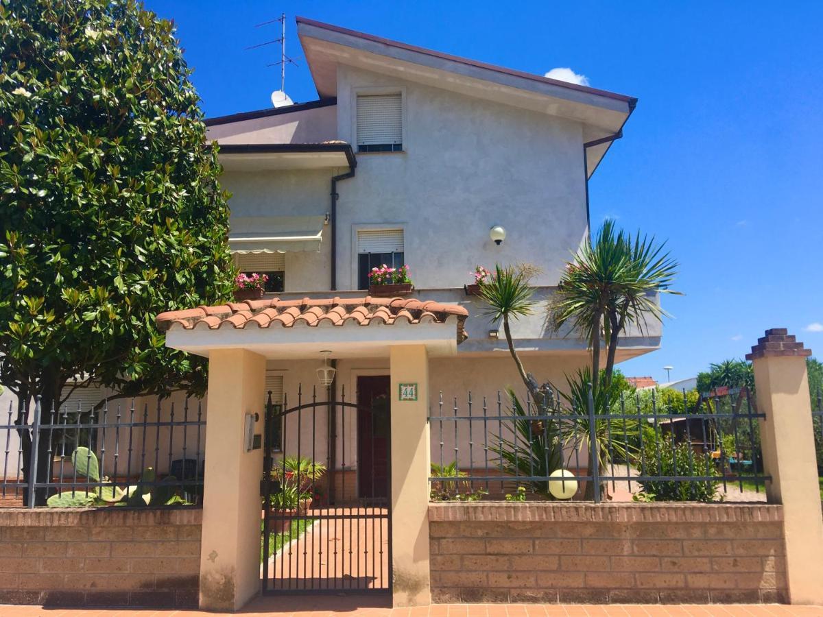 Bed and Breakfast A Casa Di Tati Civitanova Marche Exterior foto